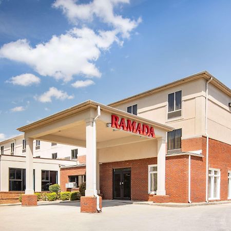 Отель Ramada By Wyndham Alpharetta Atlanta North Экстерьер фото
