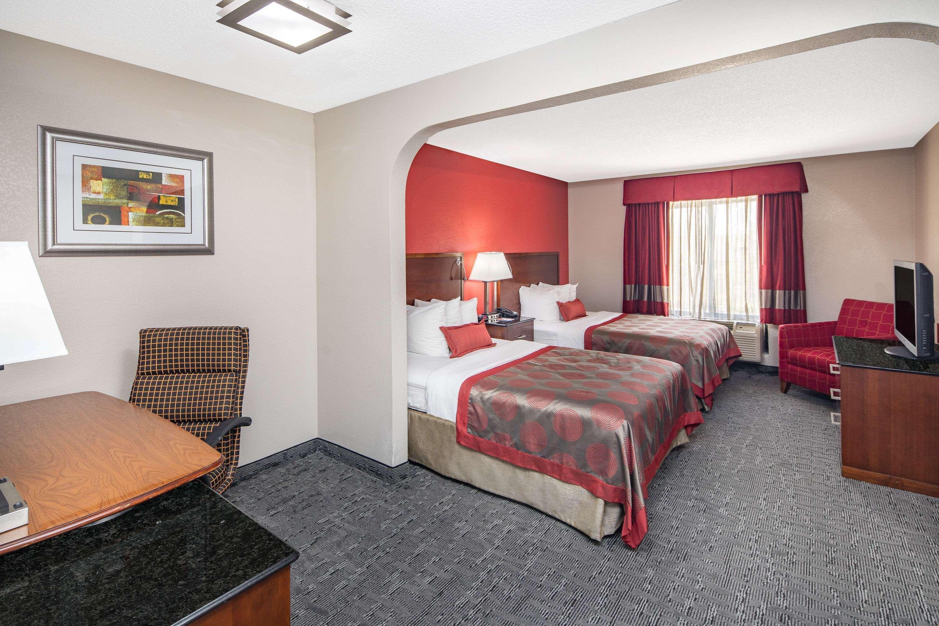 Отель Ramada By Wyndham Alpharetta Atlanta North Экстерьер фото