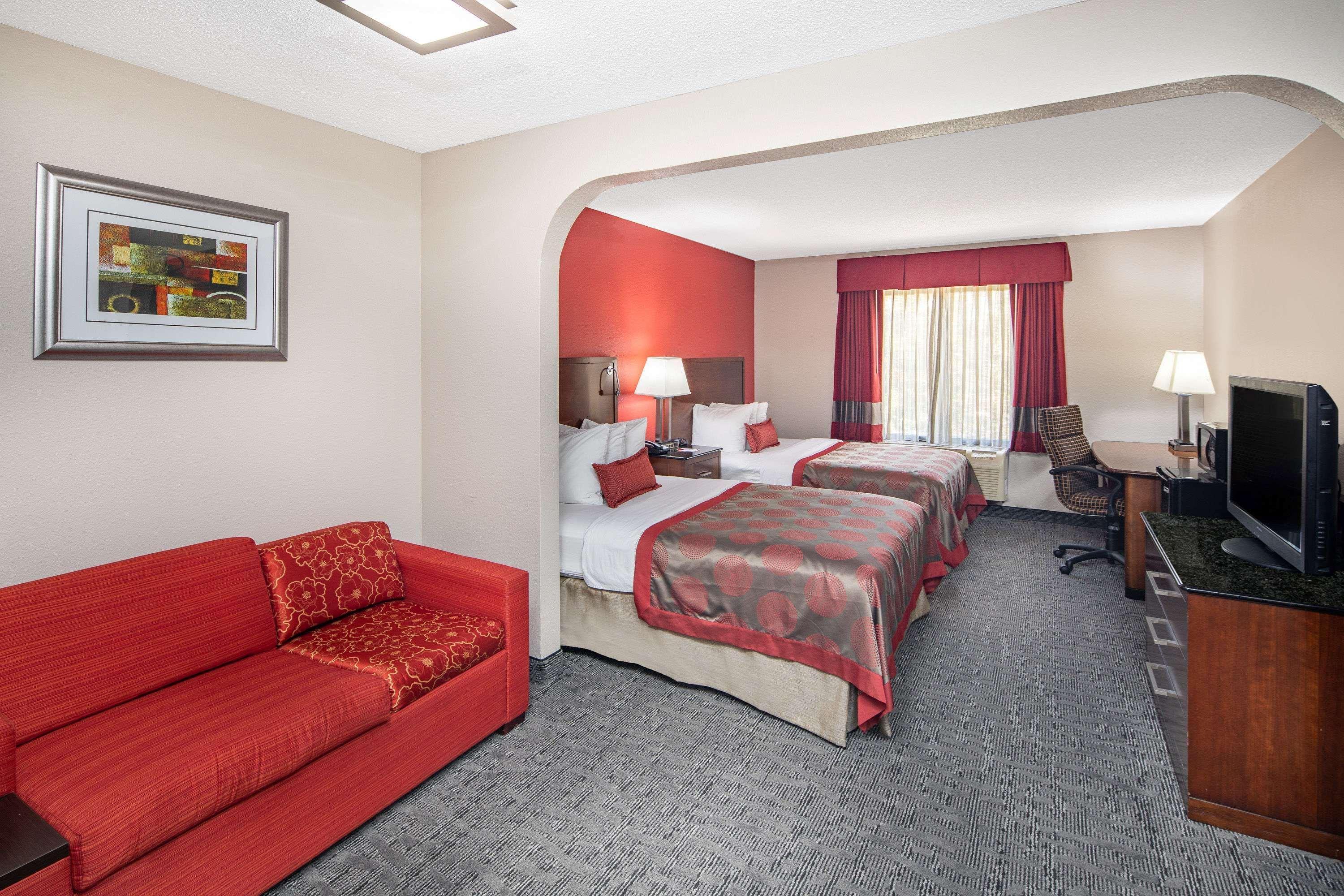 Отель Ramada By Wyndham Alpharetta Atlanta North Экстерьер фото
