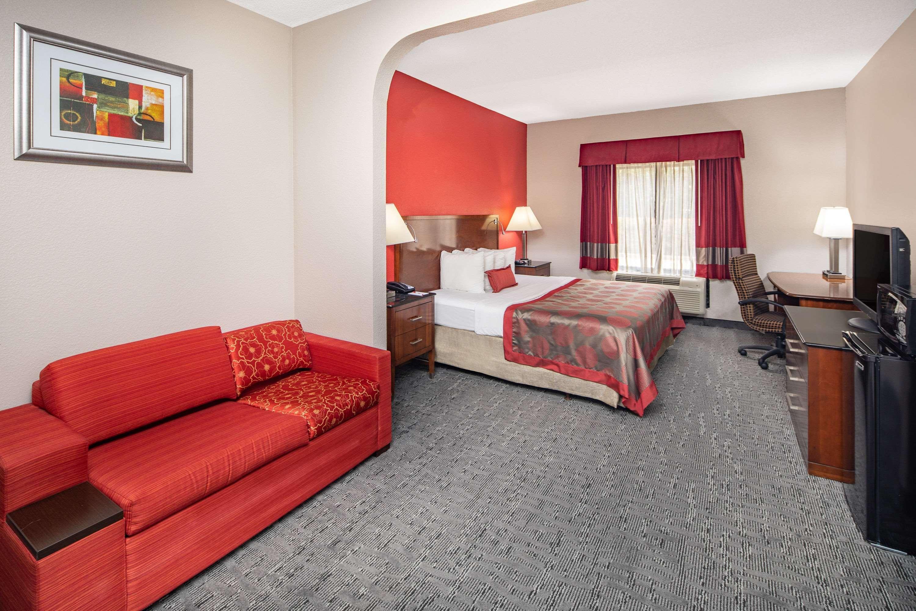 Отель Ramada By Wyndham Alpharetta Atlanta North Экстерьер фото