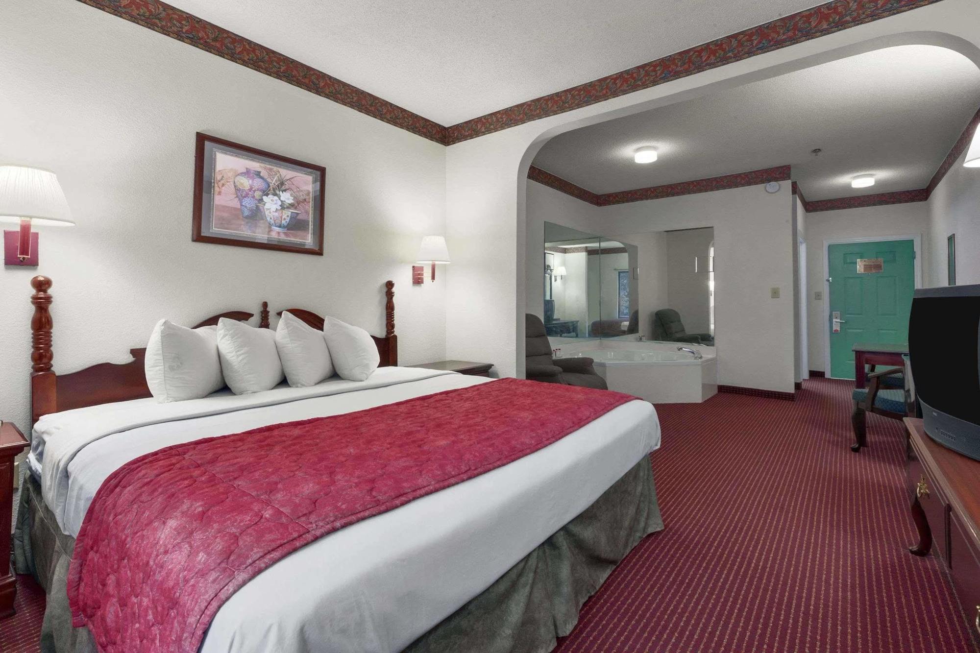 Отель Ramada By Wyndham Alpharetta Atlanta North Экстерьер фото